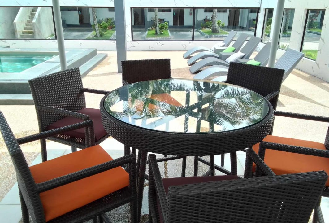 Pool Cave Beach Resort - Boutique Accomodation