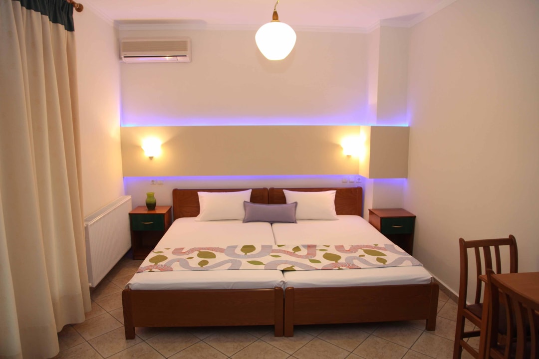 32 sq studio with fireplace Vaya Apartments & Studios