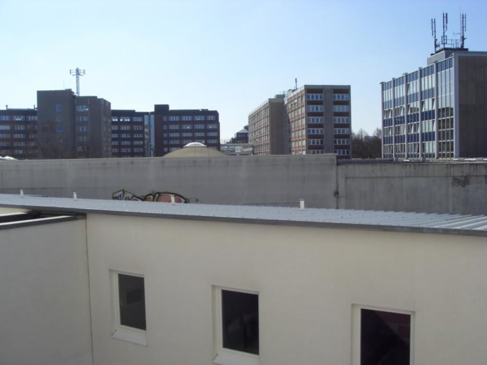 Ausblick aus dem Fenster Motel One Hamburg-Altona