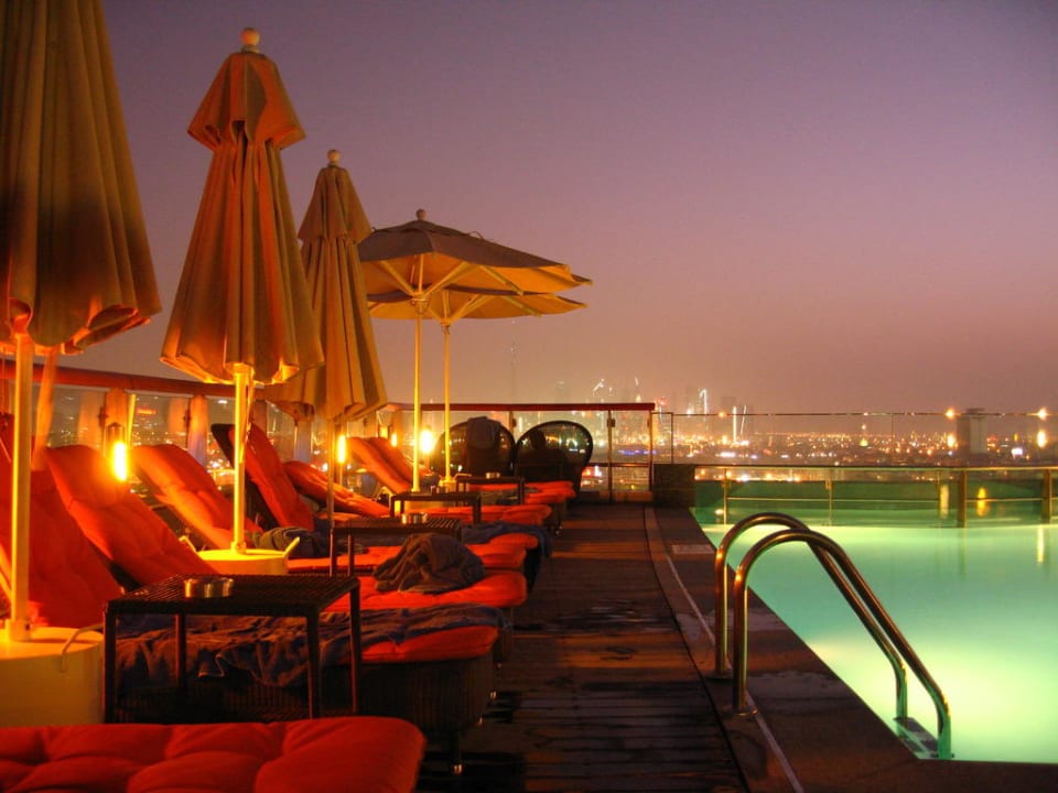 Blick vom Hoteldach / Pool Golden Sands Hotel Creek