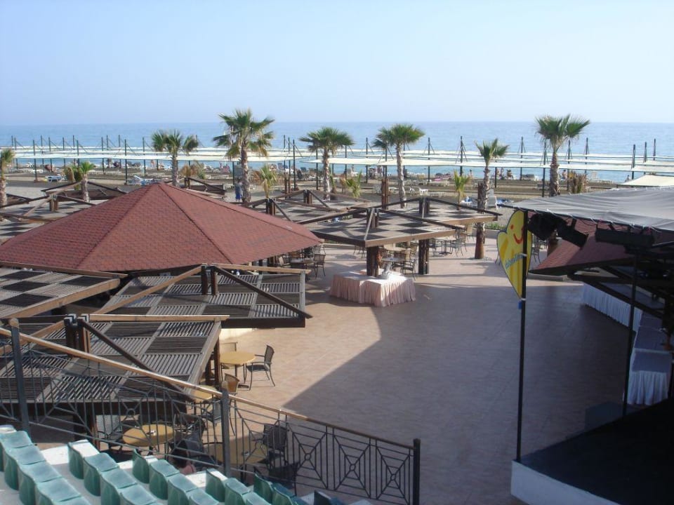 Beachbar TUI BLUE Palm Garden