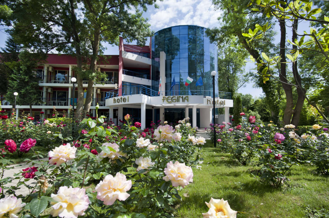 Сад Hotel Regina Jassen II