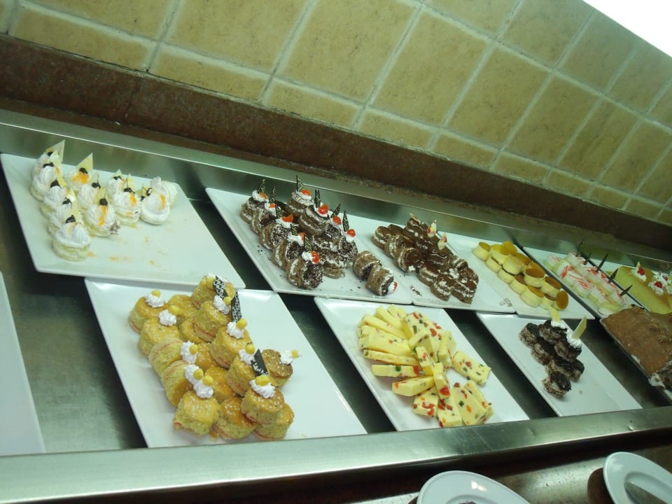 Nochmal Nachspeisen Pickalbatros Alf Leila Wa Leila Resort - Neverland Hurghada