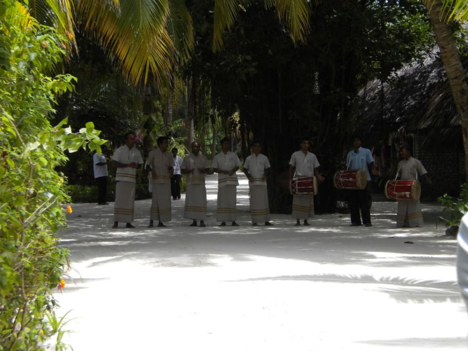 Begrüßungskomitee Kuredu Island Resort & Spa
