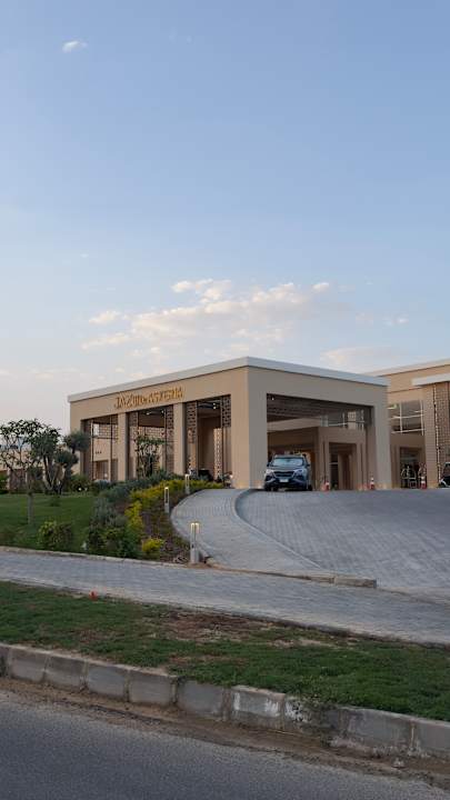 Außenansicht JAZ Elite Asteria