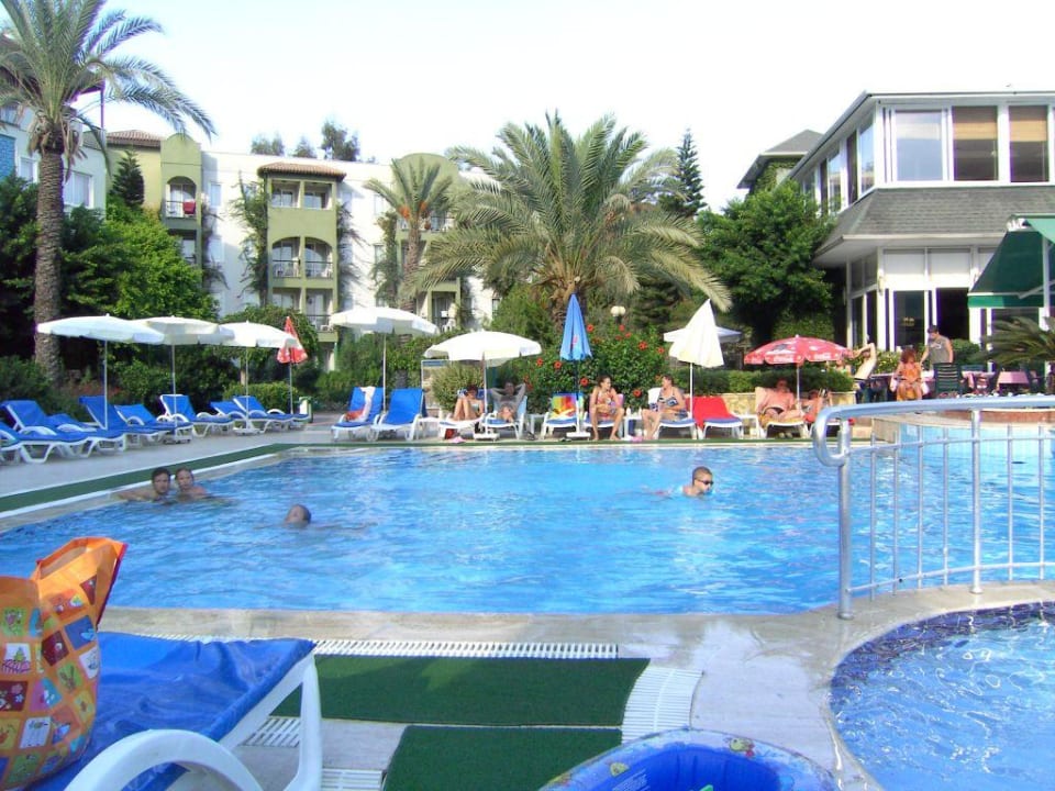 Pool Hotel Gardenia Beach