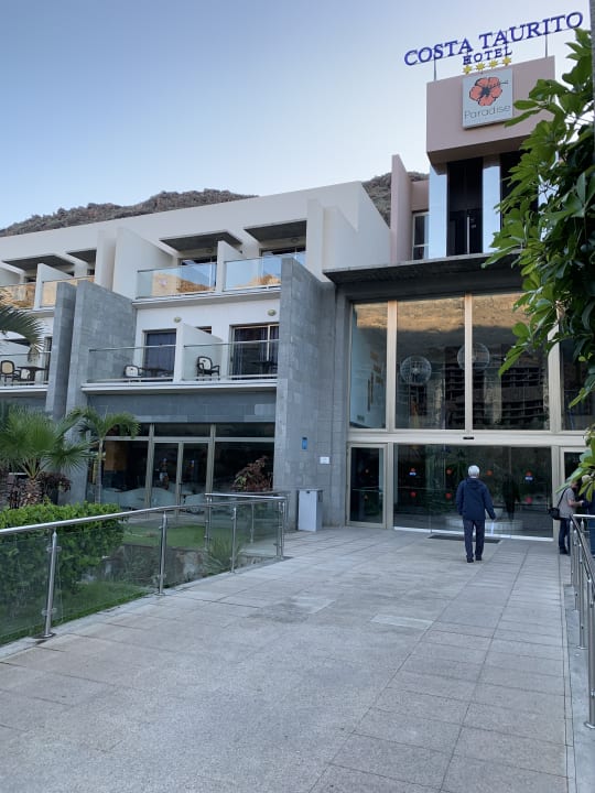 Außenansicht LIVVO Costa Taurito