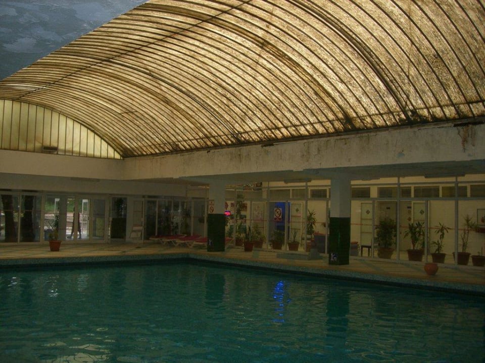 Das Hallenbad Hotel Marhaba Beach