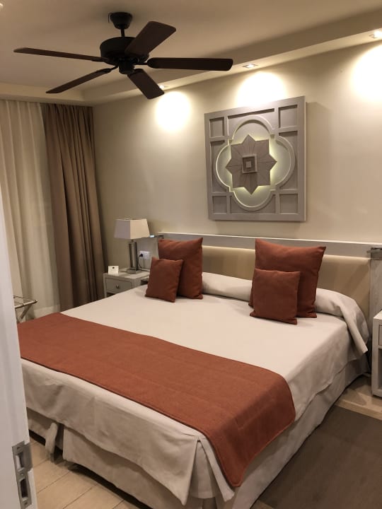 Zimmer Apartments Ambassador