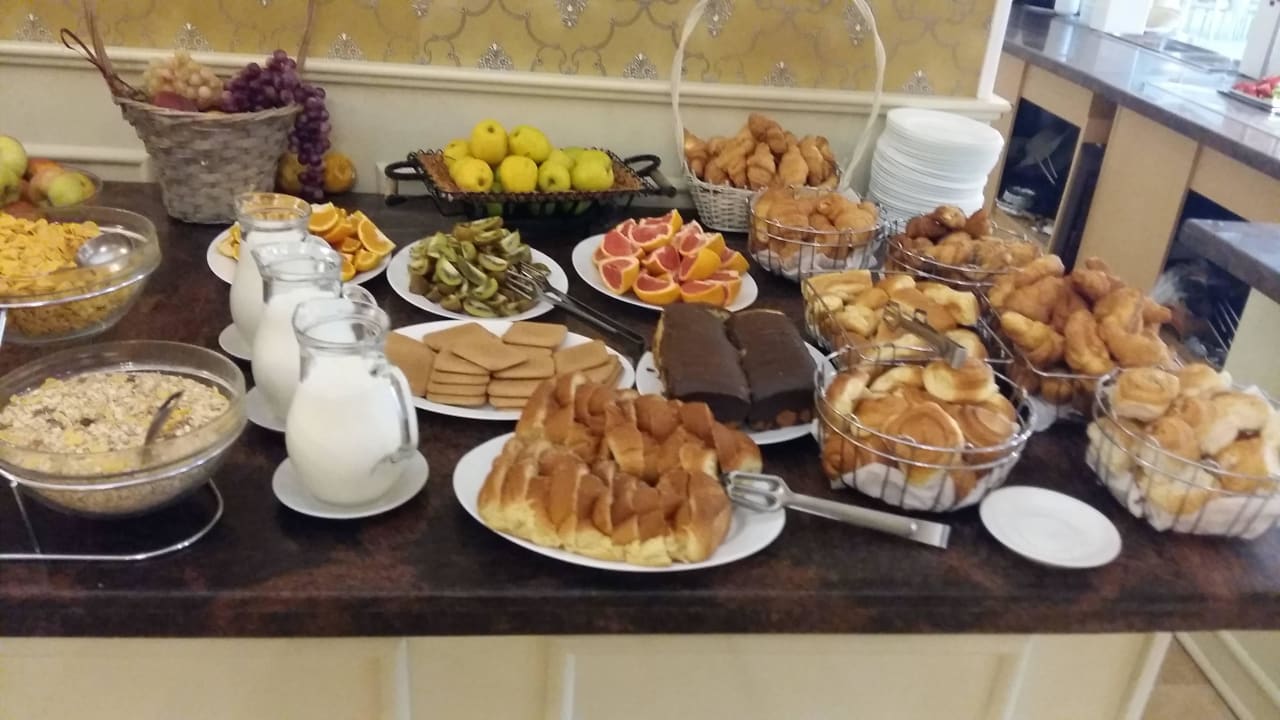 Frühstück  Hotel Mena Palace