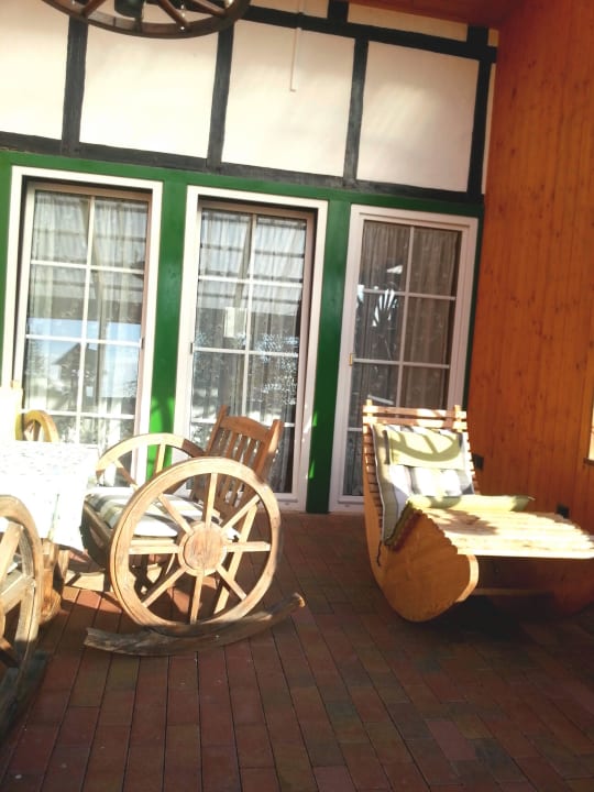 Terrasse der Ferienwohnung Hünerstall Bauernhof & Pension Haus Ibe