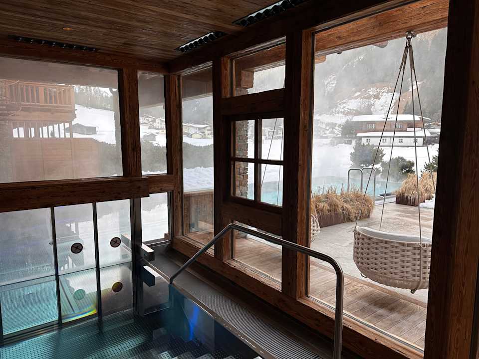 Pool Vitalhotel Edelweiss