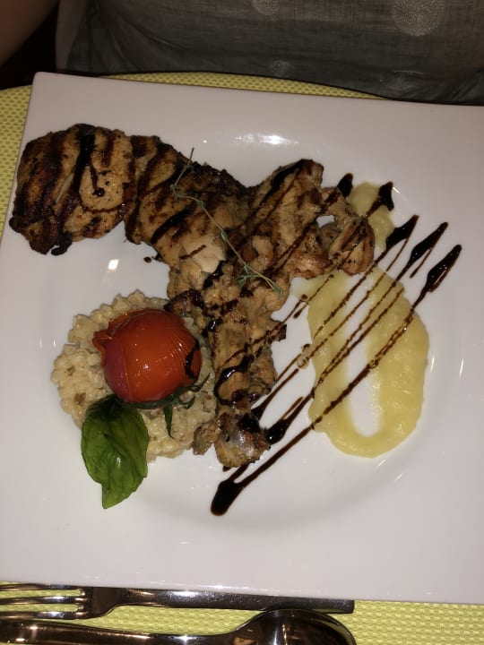 Gastro Can Garden Resort