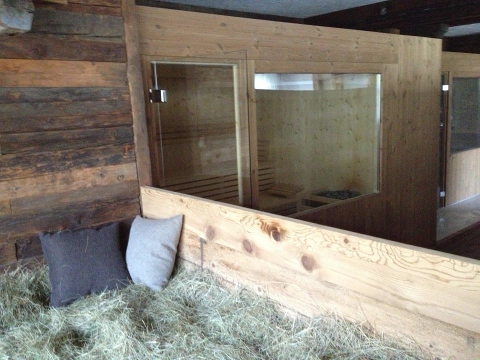 Blick über Heubad zur finnischen Sauna Gasthof Eggwirt