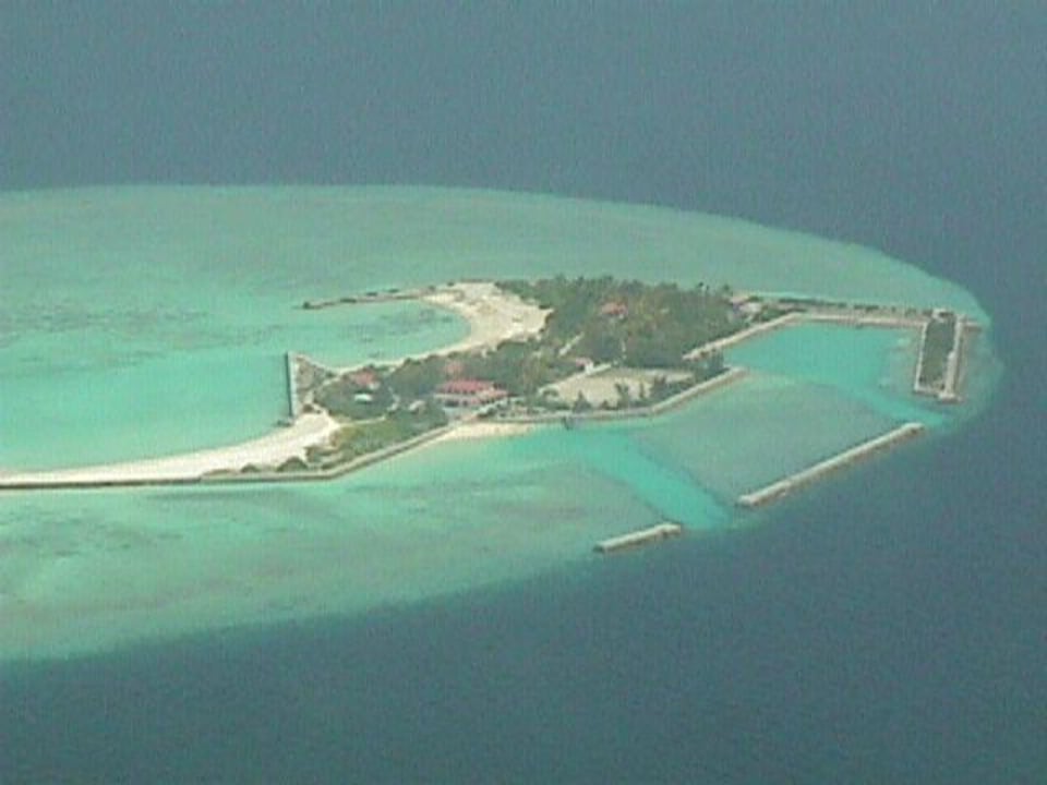 Luftbild der Insel Machchafushi Island Resort & Spa Maldives, The Centara Collection