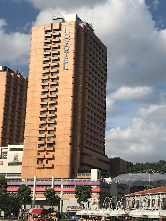 Außenansicht Hotel Novotel Clarke Quay