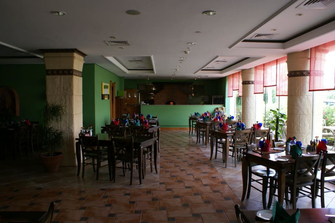  Hotel Coral Beach Resort - Sharjah Coral Beach Resort Sharjah