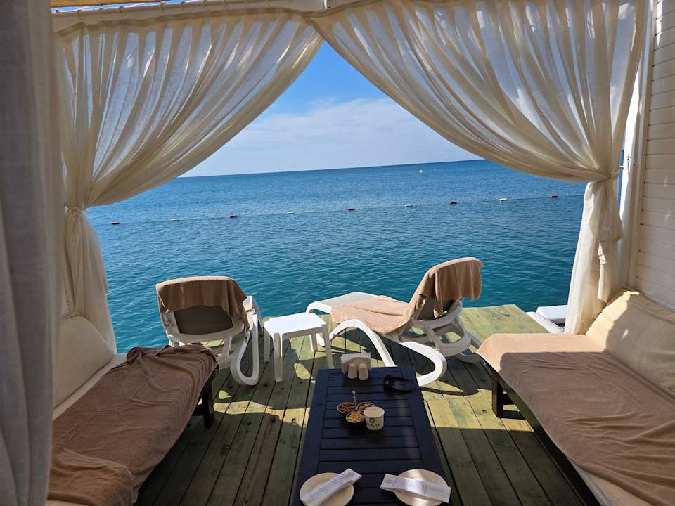 Sonstiges Adalya Elite Lara