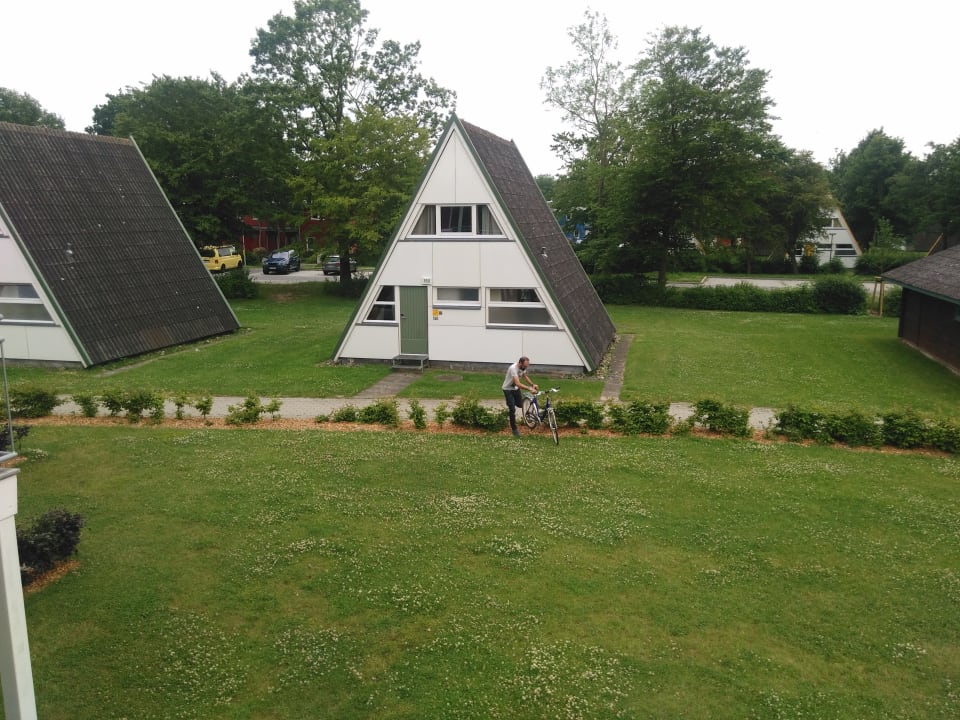 Außenansicht Ferienhauspark Asgard in Damp