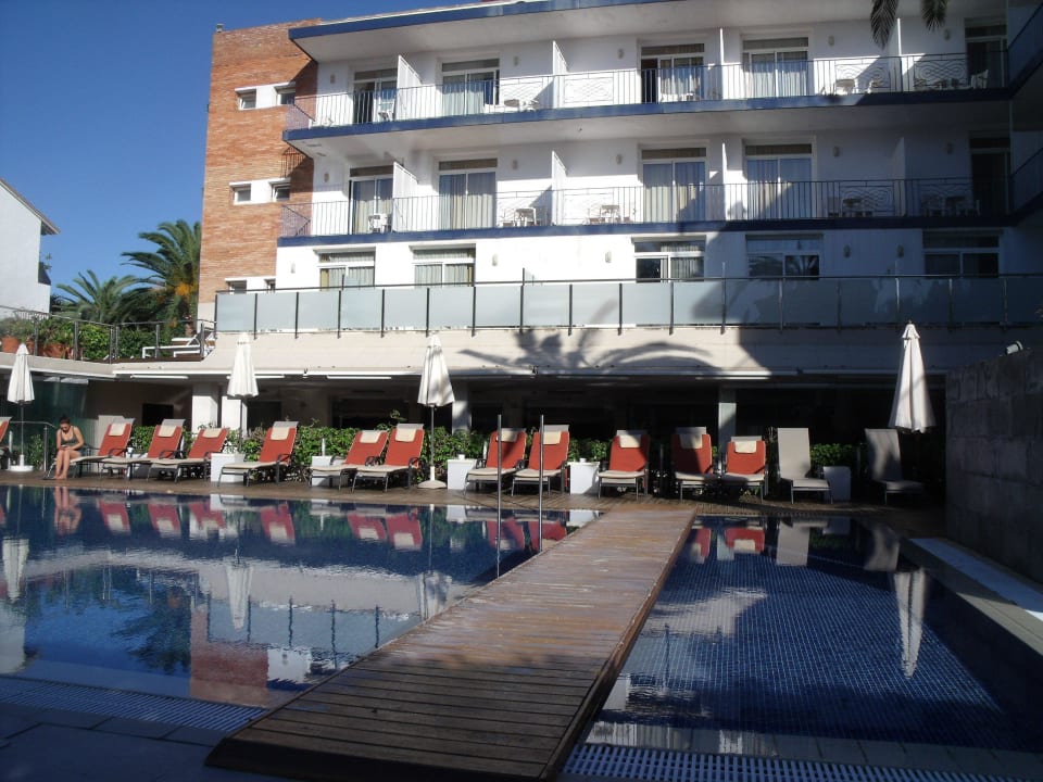 Haupthaus mit schönen Pool Ibersol Antemare