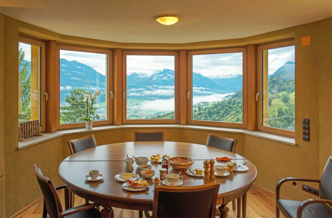 Frühstücksraum. Lasse den Tag beginnen! Hotel Yoga