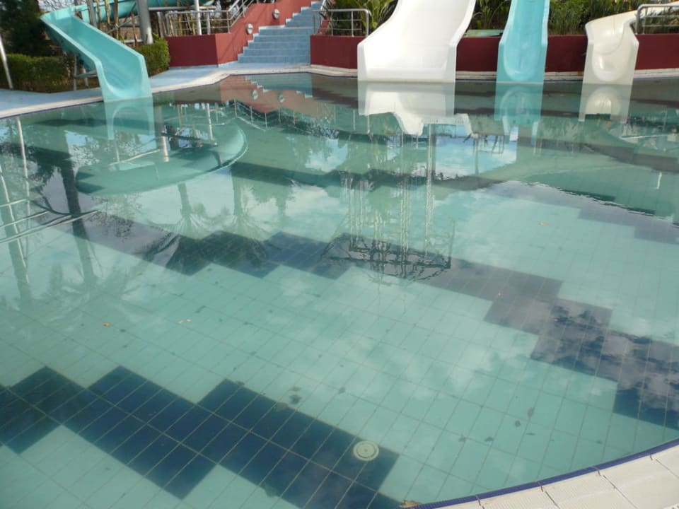 Rutschbecken 1 Hotel Delphin Diva