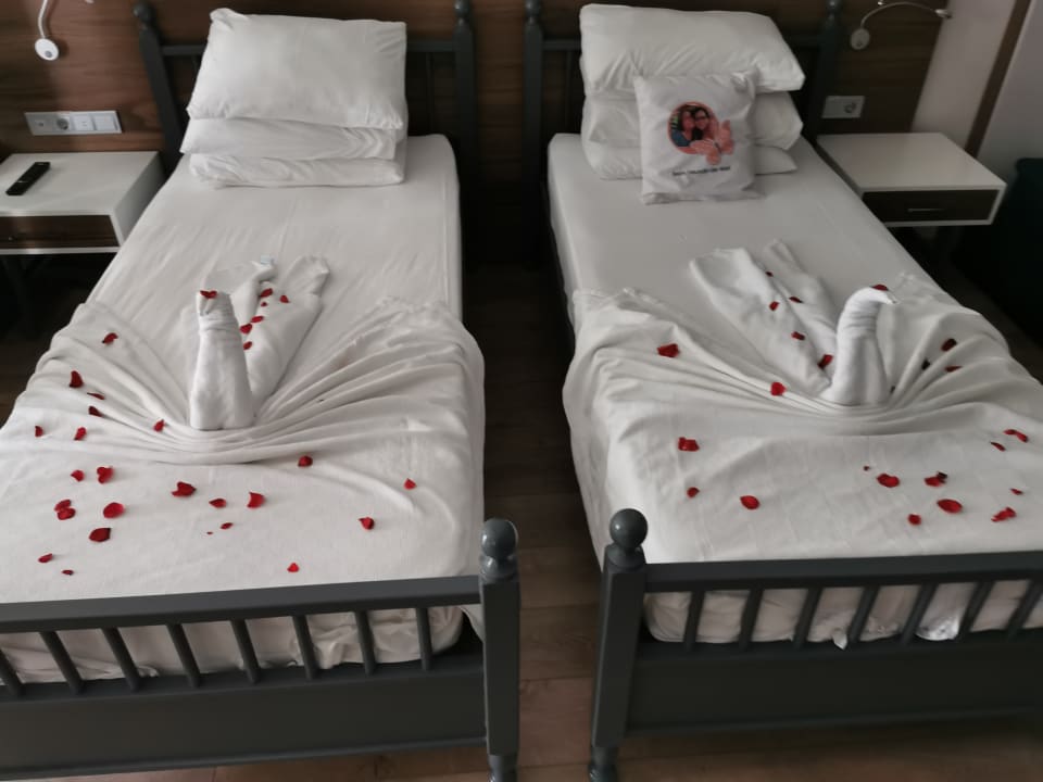 Zimmer Eftalia Ocean Resort & Spa