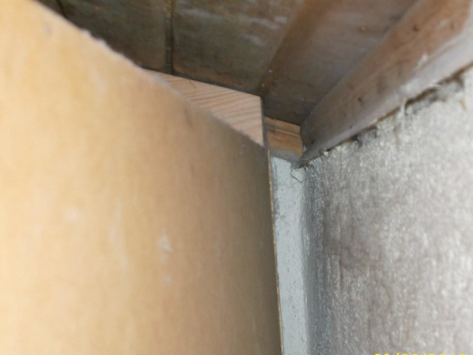 Dreck und Schimmel hinterm Schrank Armas Gül Beach