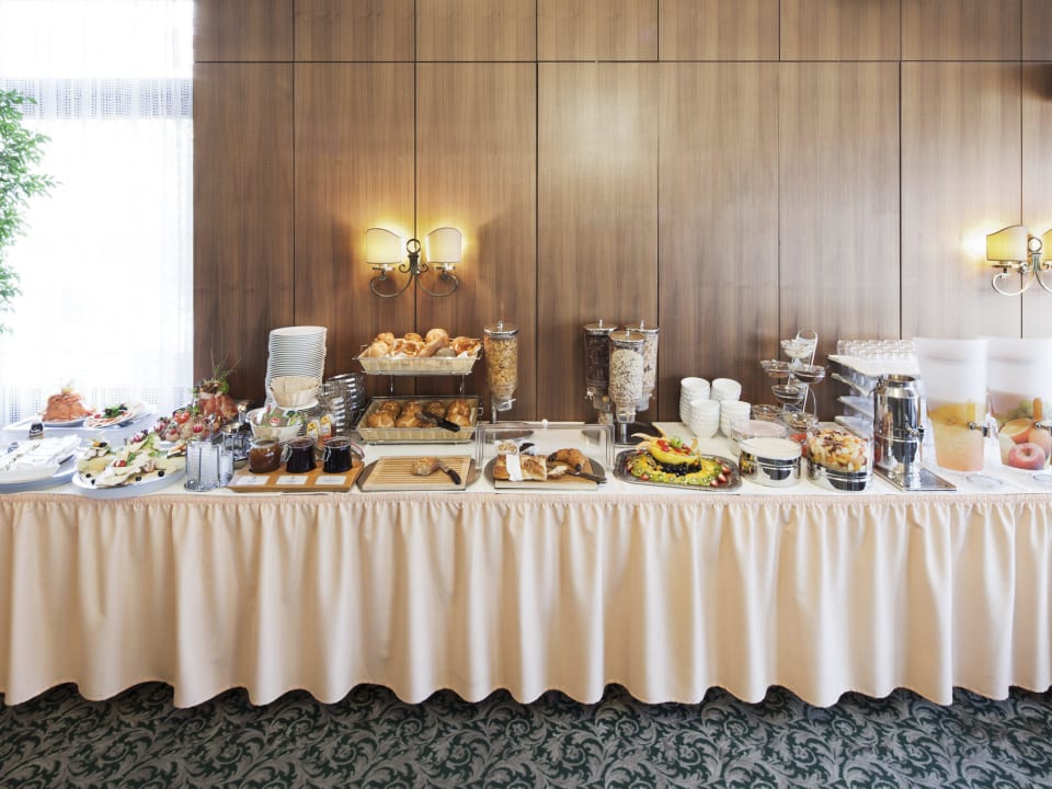 Frühstücksbüffet ZELLER´s Quartier