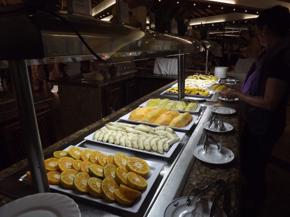 Lecker Obst Grand Sirenis Punta Cana Resort & Aquagames
