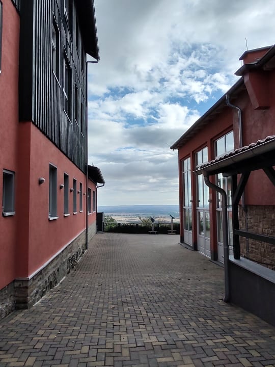 Außenansicht AKZENT Berghotel Rosstrappe