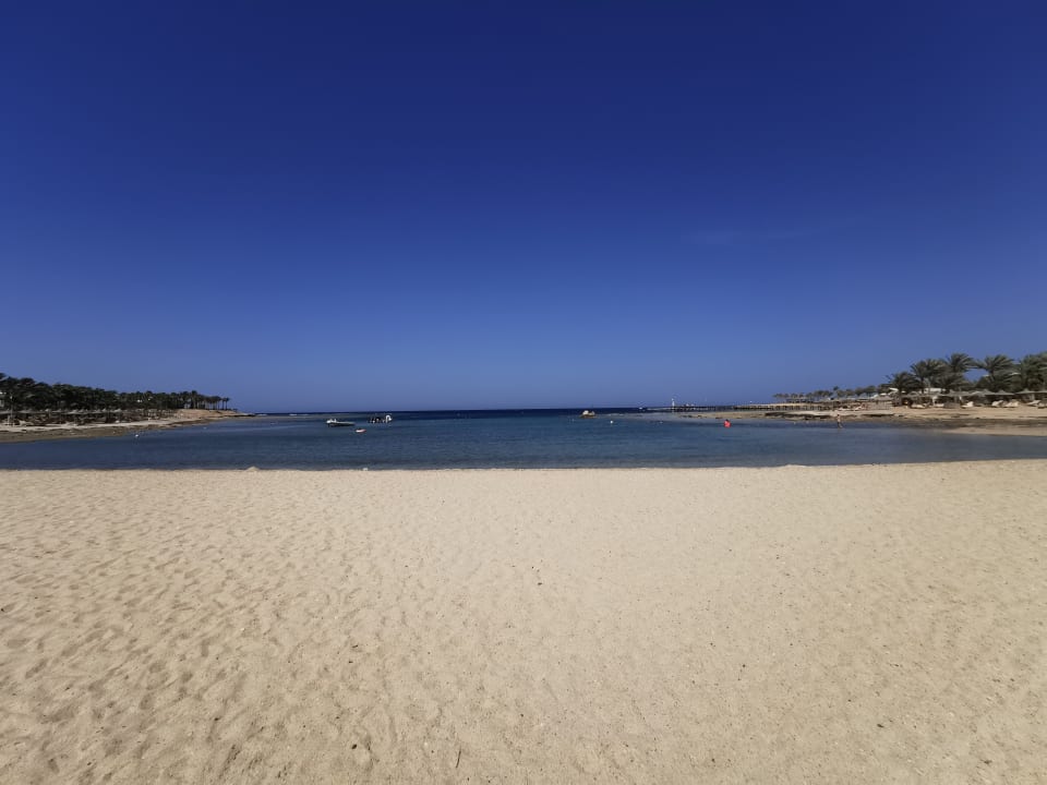 Strand Brayka Bay Resort