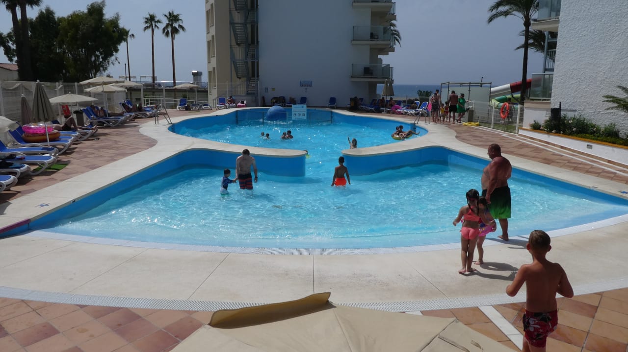Pool Globales Playa Estepona