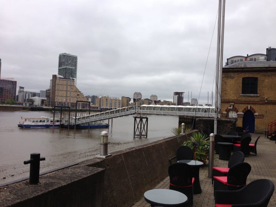 Terrasse DoubleTree by Hilton Hotel London - Docklands Riverside