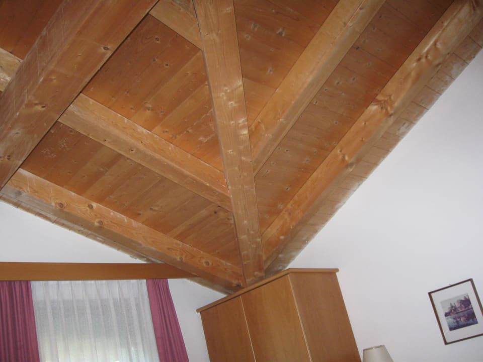 Rustikale Zimmerdecke Hotel Waldheim