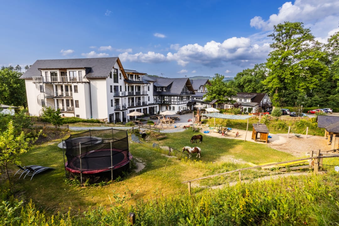 Außenansicht Familienhotel Ebbinghof