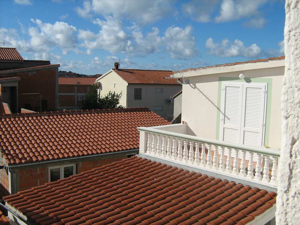 Außenansicht Ferienwohnungen Marijana Alaga