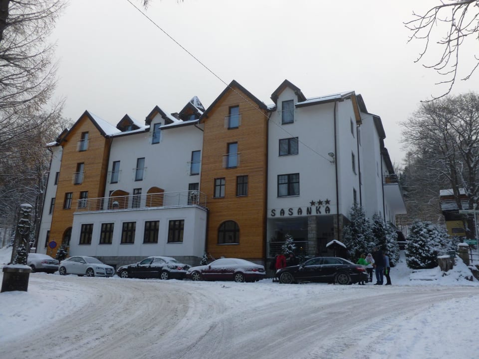 Widok zewnętrzny hotelu Hotel Sasanka