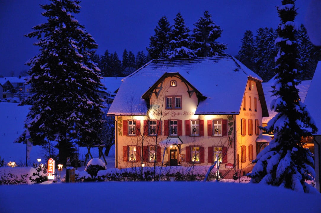 Gasthof bei Nacht Rombach Nostalgie Gastronomie Zum Kreuz