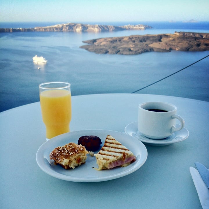 Frühstück mit Aussicht Gorgona Villas
