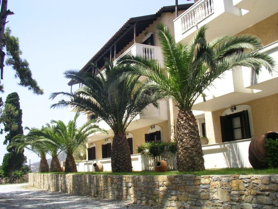 Hotel Ino Ino Village Hotel