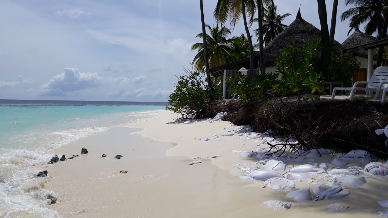 Strand Angaga Island Resort