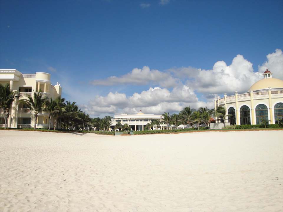 Blick vom Strand JOIA Paraiso by Iberostar