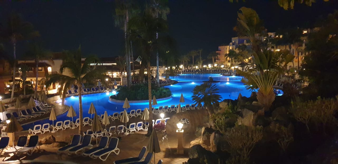 Pool Bahia Principe Sunlight Costa Adeje