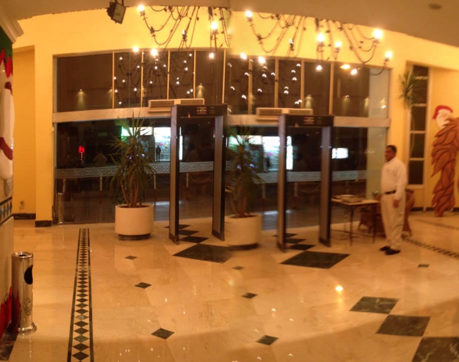 Eingang Bel Air Azur Resort - Adults only