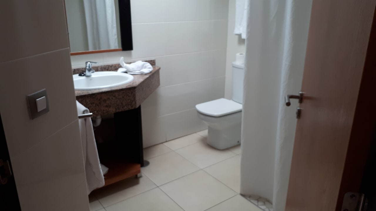 Zimmer HL Miraflor Suites Hotel