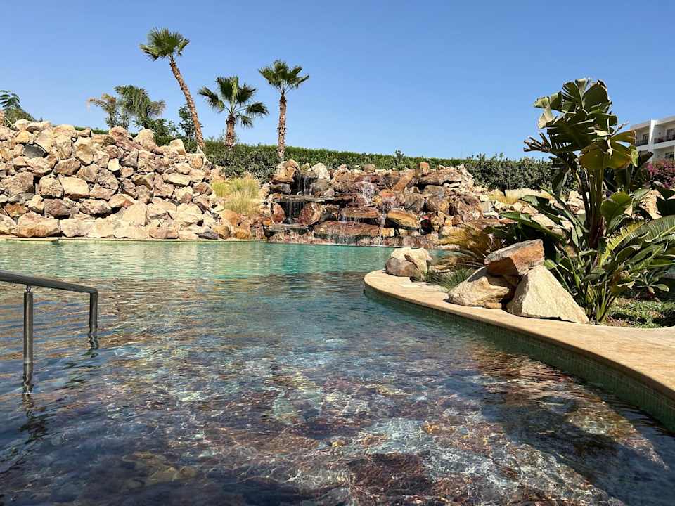 Pool Fort Arabesque Resort, Spa & Villas