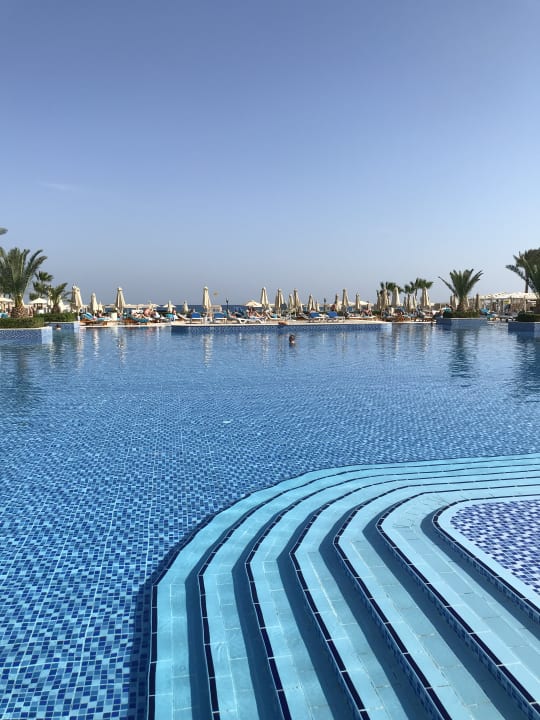 Pool Premier Le Reve Hotel & Spa