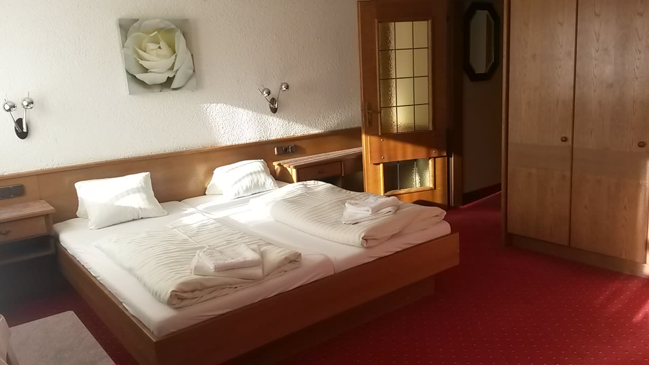 Zimmer Wenger Alpenhof