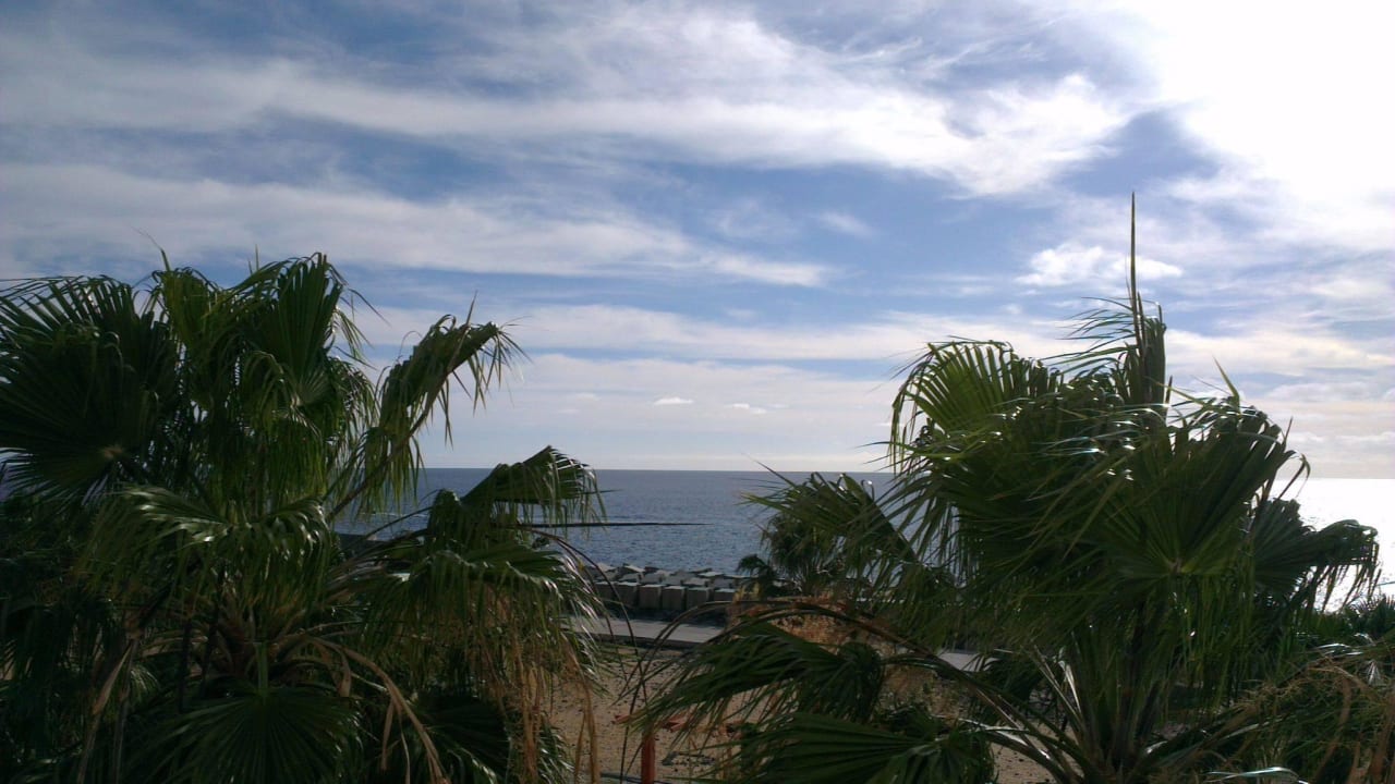 Blick vom Balkon Calheta Beach